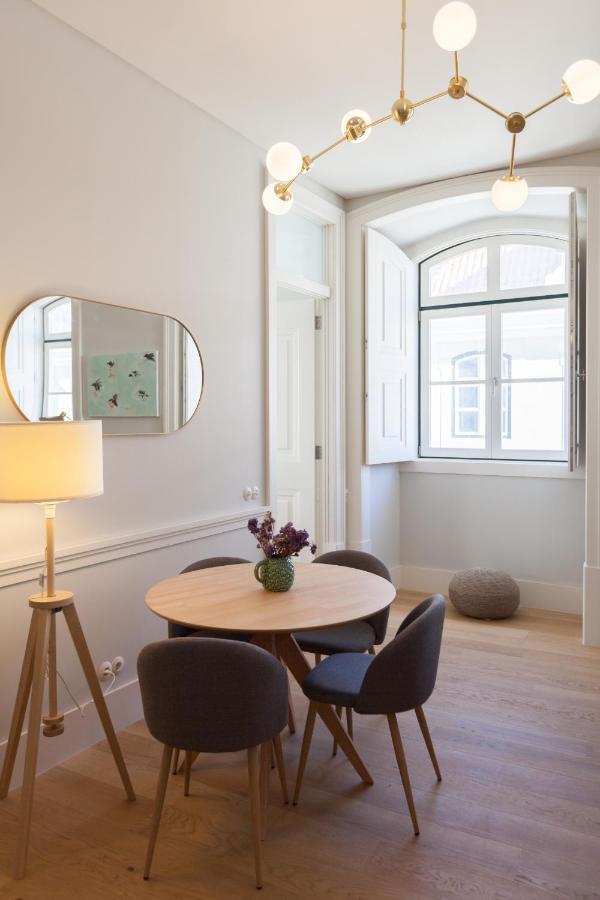 Flh Praca Rossio Bright Apartment Лиссабон Экстерьер фото